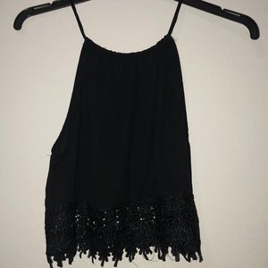 urban outfitters black crop top